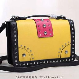 专业箱包厂家直销 广州万明皮具，开启男女包袋网络代理新商机